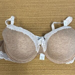 PINK Victoria's Secret Light Beige Lace-Trim Everyday  Bra